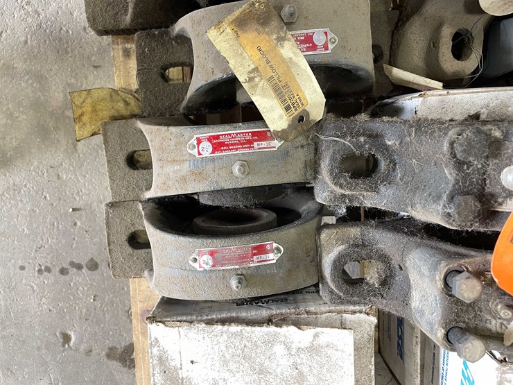 #8621-•-pallet-of-various-bearings-(aps)-image-4