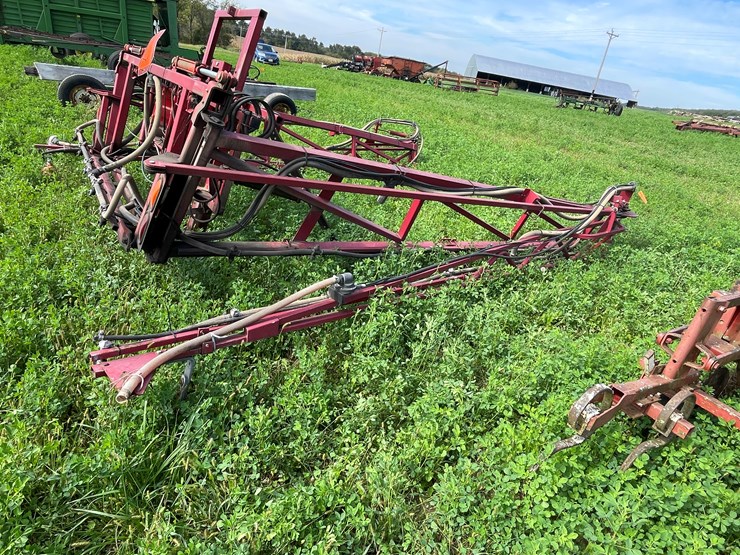 #4427-•-boom-sprayer-image-18