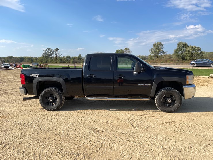 2008-chevrolet-silverado-image-4