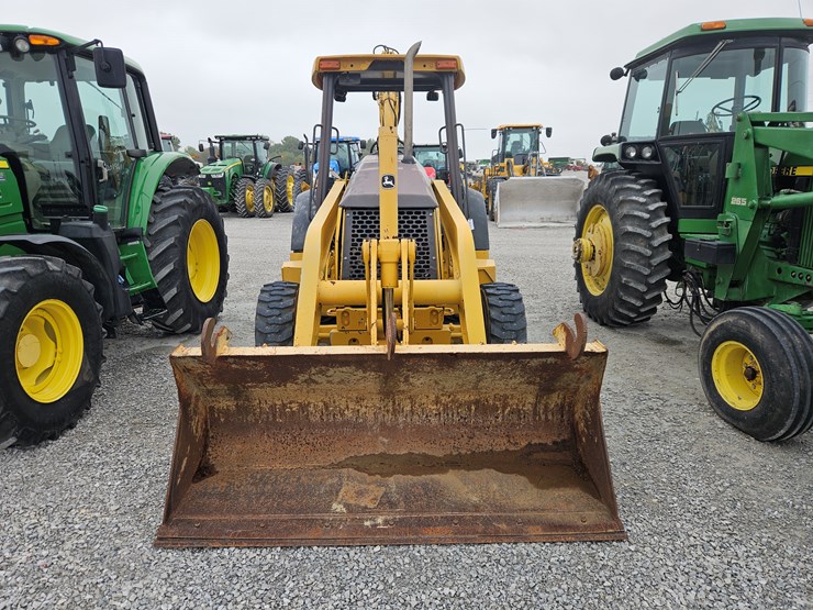 deere-310g-image-2
