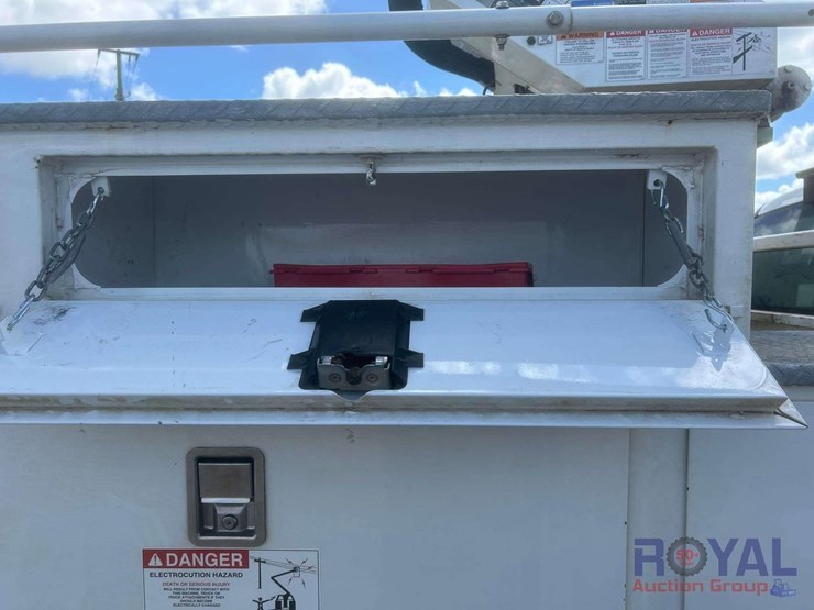 2019-ford-f550-image-28