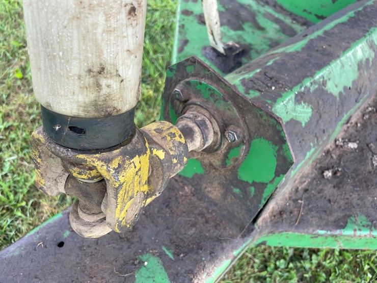 #1040-•-e-z-trail-grain-cart-image-12
