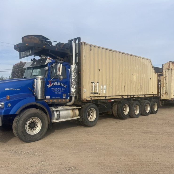 #1753 • 2006 Western Star 4900 Storm Cleanup Truck