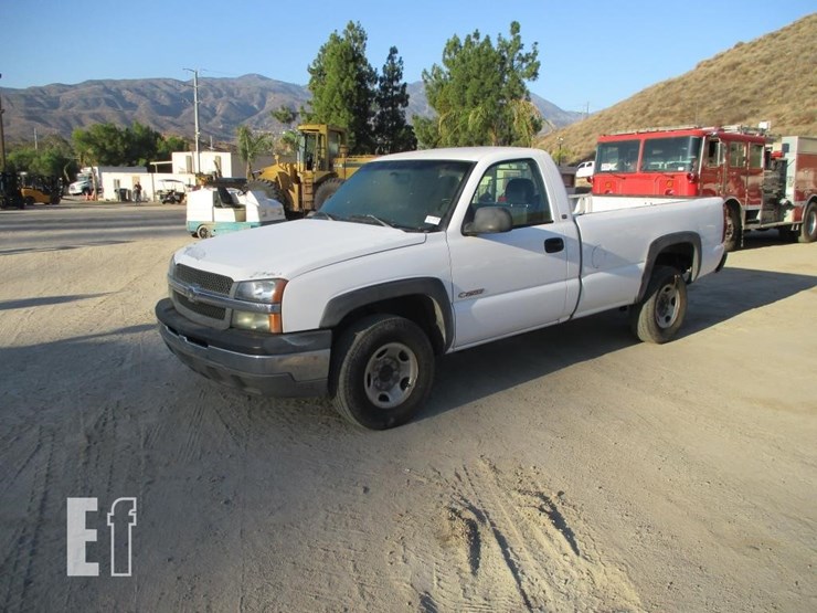2003-chevrolet-2500-image-1