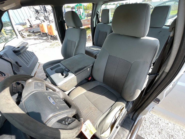 2011-ford-f250-xl-image-38