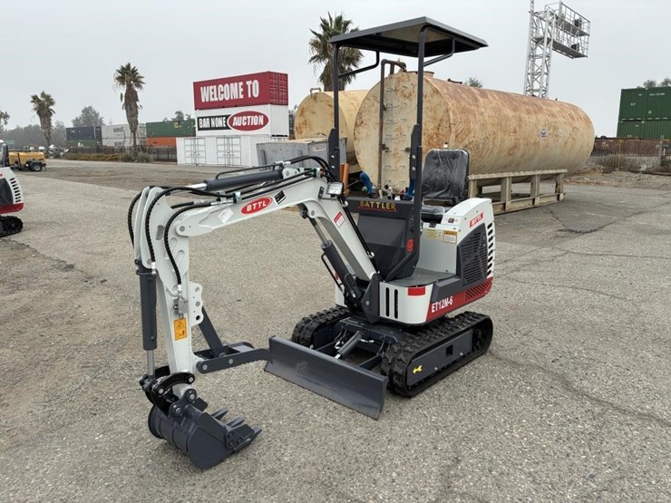 2025-bttl-et12m-6-hydraulic-excavator-image-1