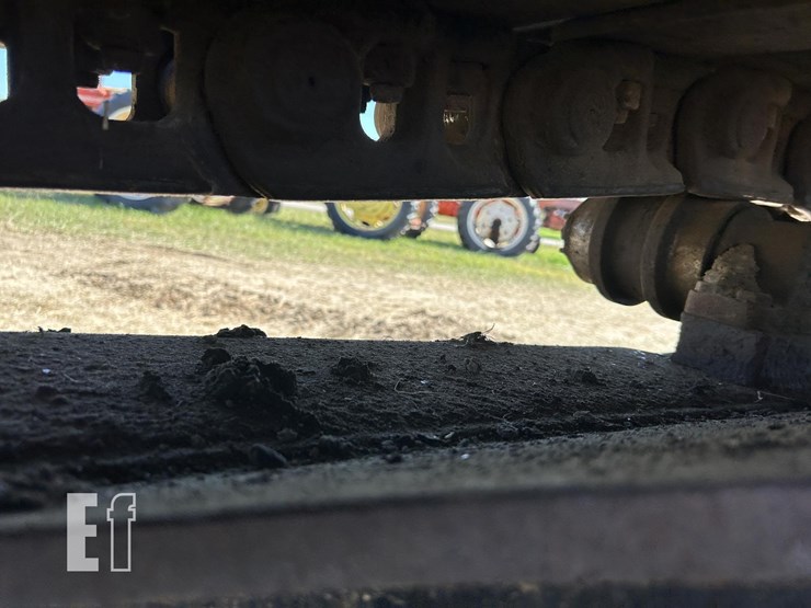 deere-200-lc-image-57