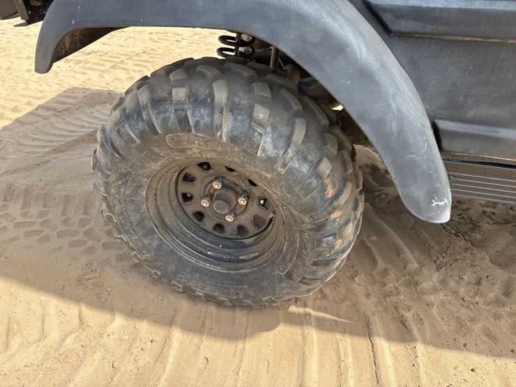 club-car-intell-trak-4x4-utv-image-12
