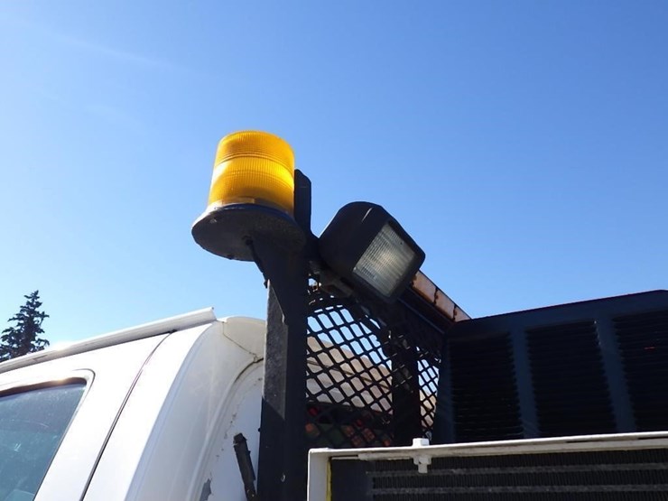 2008-gmc-c5500-11'-s/a-service-truck-image-39