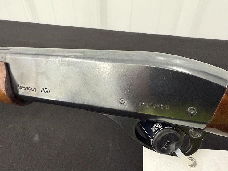 remington-1100-lt-20-gauge-shotgun-image-5
