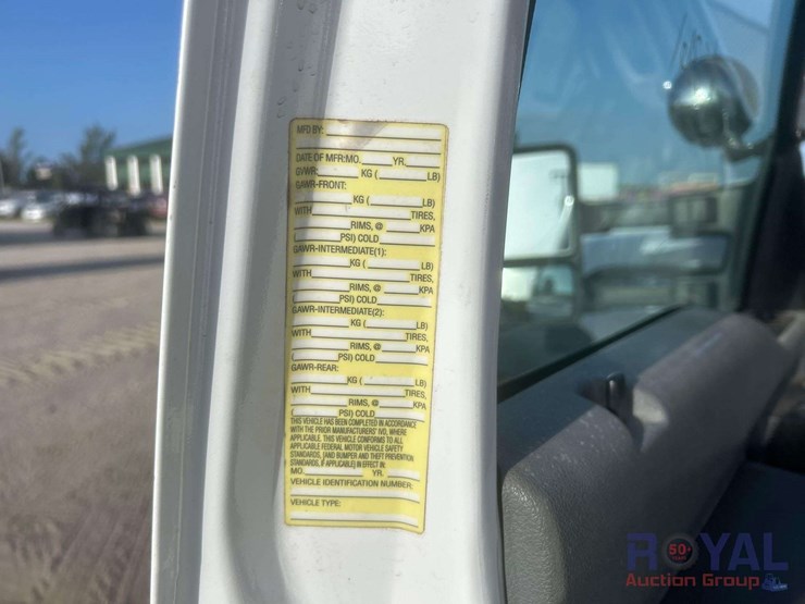 2014-ford-f550-image-6