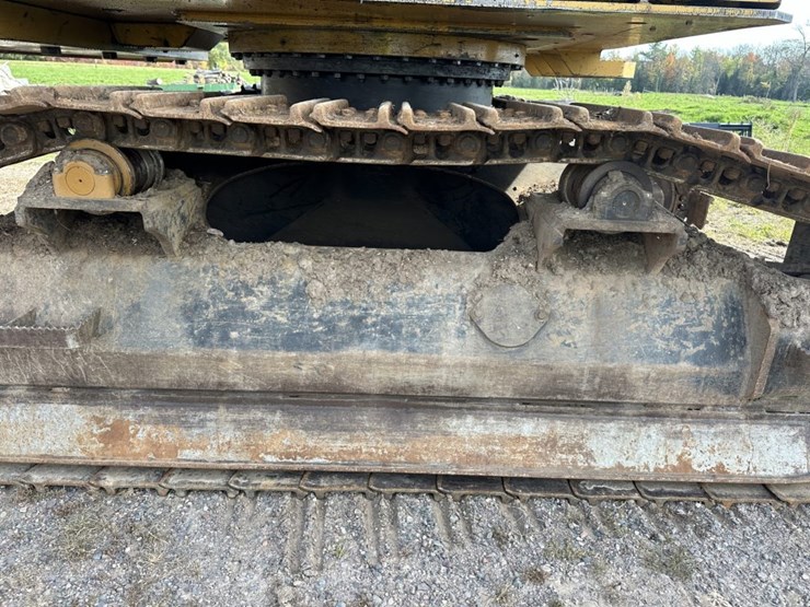 #1850-•-2012-caterpillar-501-hd-processor-image-64