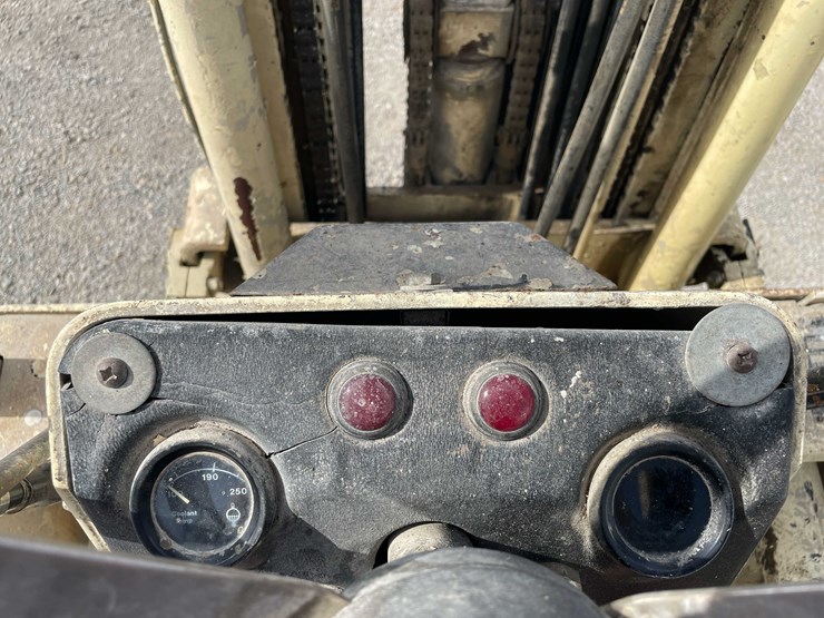 #8614-•-allis-chalmers-p50-forklift-(aps)-image-81