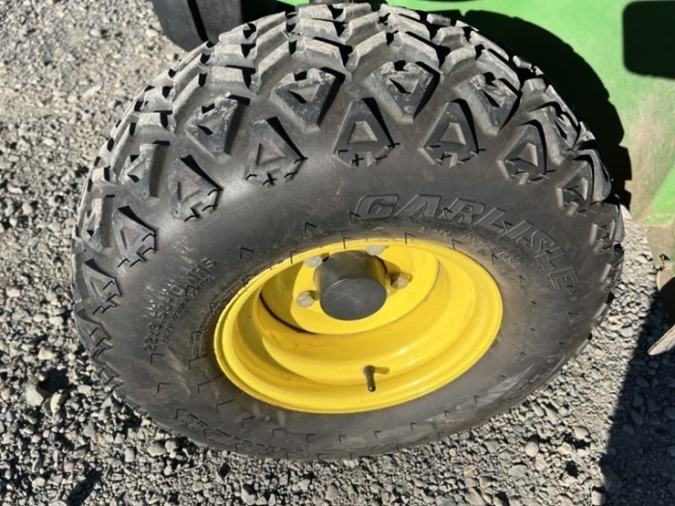 john-deere-gator-tx-image-10