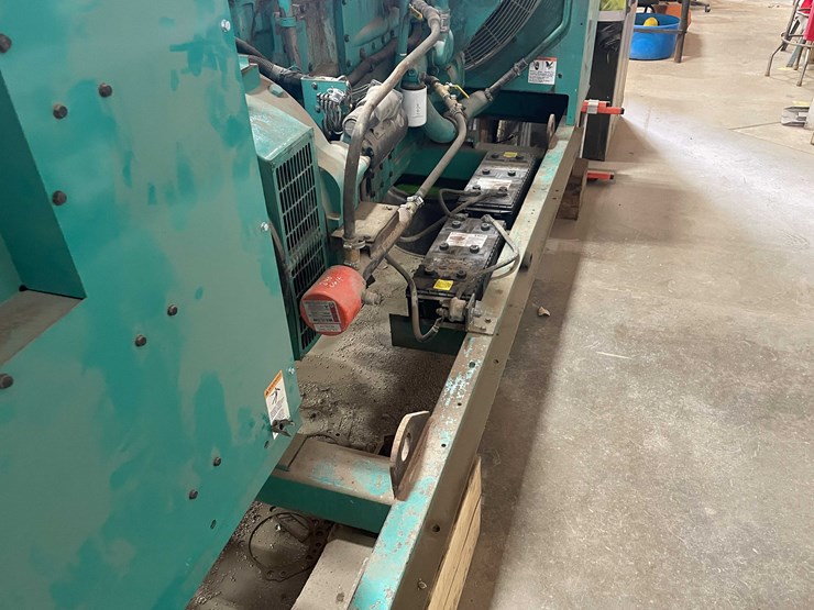 #8615-•-1999-cummins-dfeh-generator-(aps)-image-114