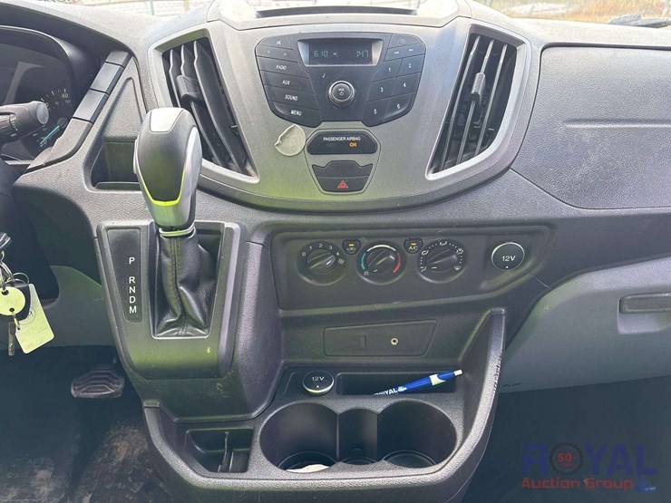 2016-ford-transit-image-10