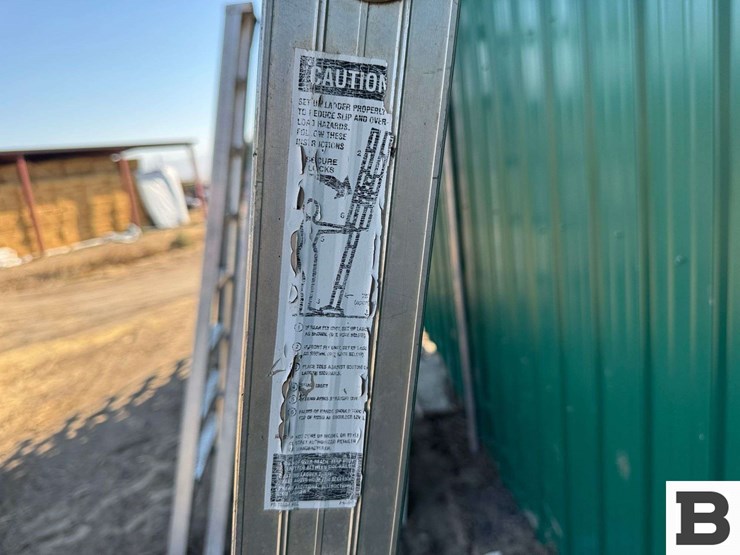 straight-aluminum-ladder-image-7