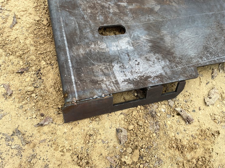 #2038-•-new-kc-weldable-skid-steer-plate-frame-image-11