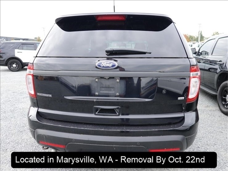 2015-ford-explorer-image-18