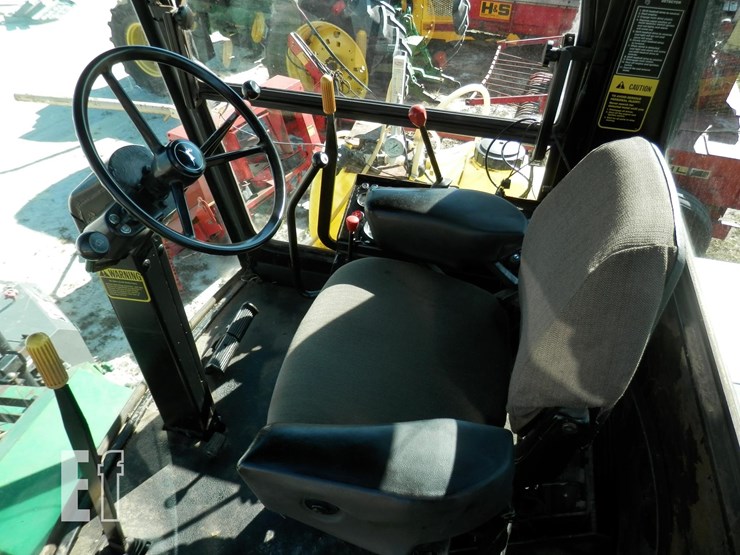 john-deere-5820-image-8