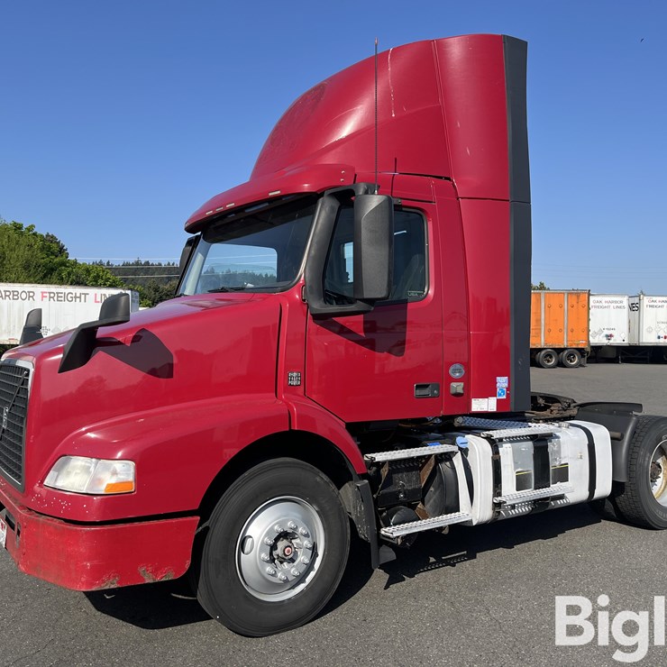 2016 Volvo Truck Tractor