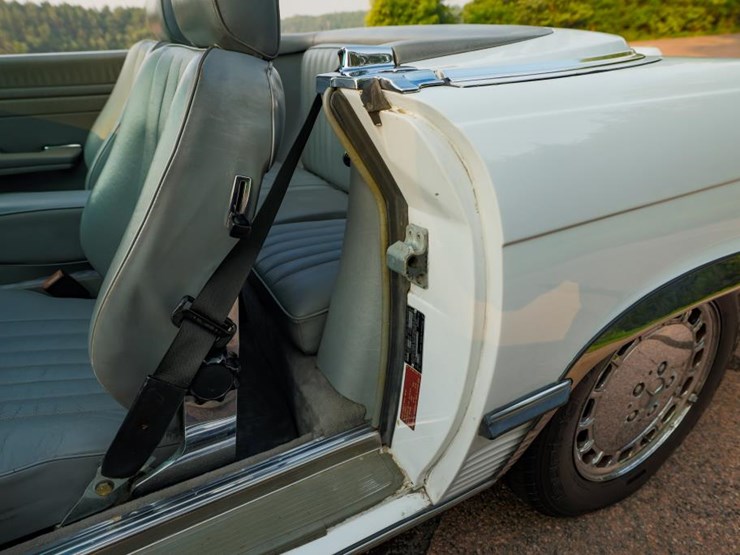 #2279-•-1988-mercedes-benz-500-class-560-sl-roadster-image-60