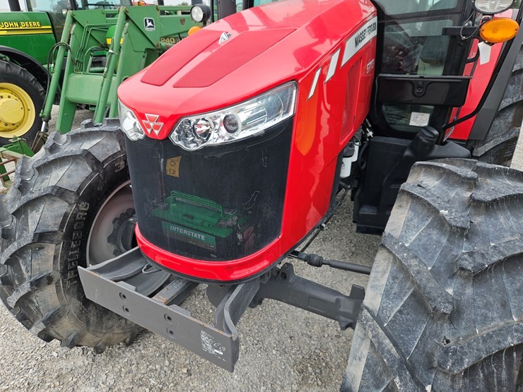2020-massey-ferguson-6713-image-19