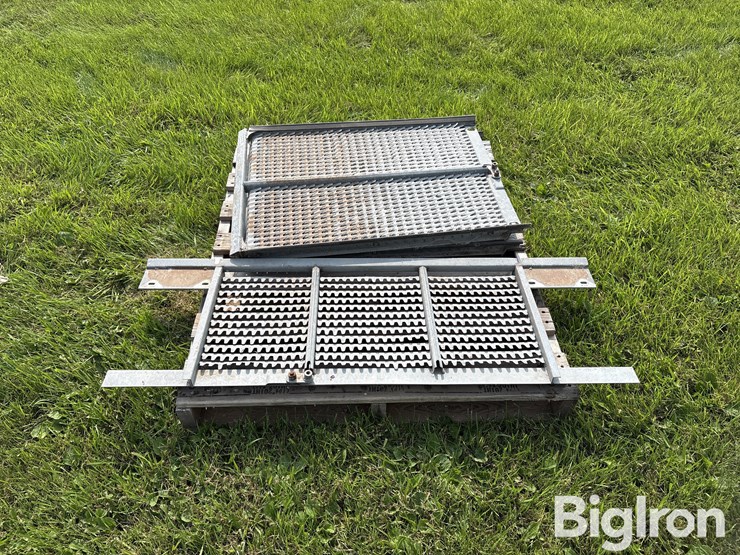 john-deere-9500-combine-top-chaffer/sieve-image-6