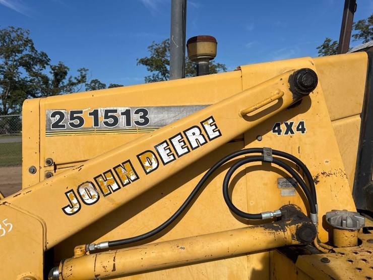 john-deere-310d-image-25