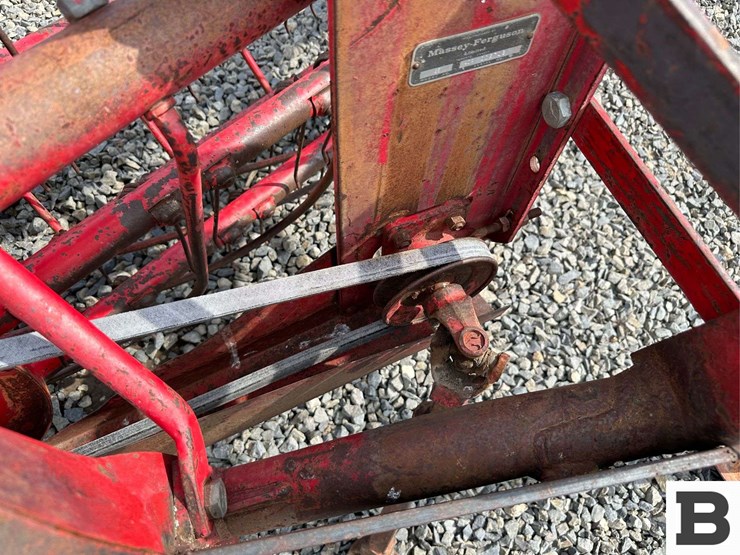 massey-ferguson-25-image-13
