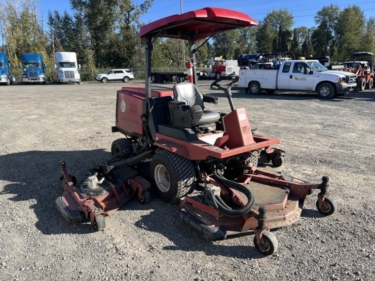 2015-toro-groundsmaster-4000d-image-2