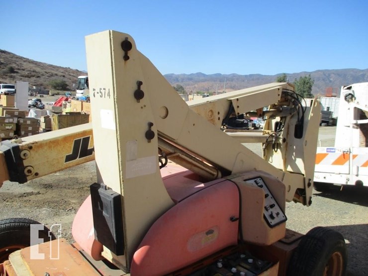 1995-jlg-35e-image-10