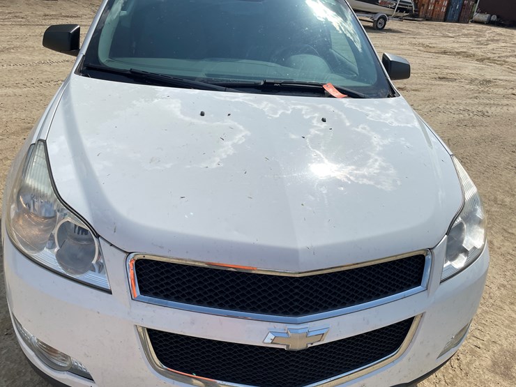 2012-chevrolet-traverse-ls-image-14