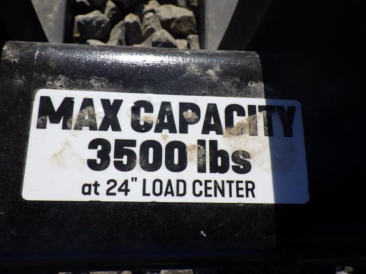 kivel-skid-steer-fork-attachment-48"-image-5