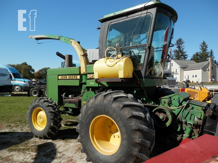 john-deere-5820-image-5