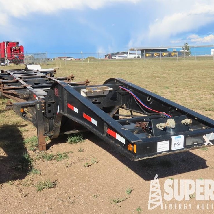 (x) (4-56) 2017 CIMC SZJ9347TJZ54 Tandem Spread Ax