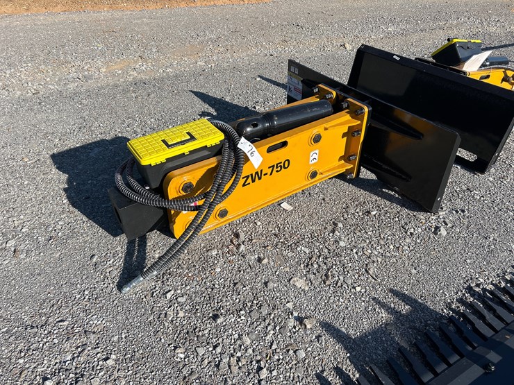 #76-•-skid-steer-hydraulic-hammer-w/-two-bits-image-1