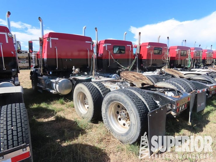 2014-western-star-4900-image-3