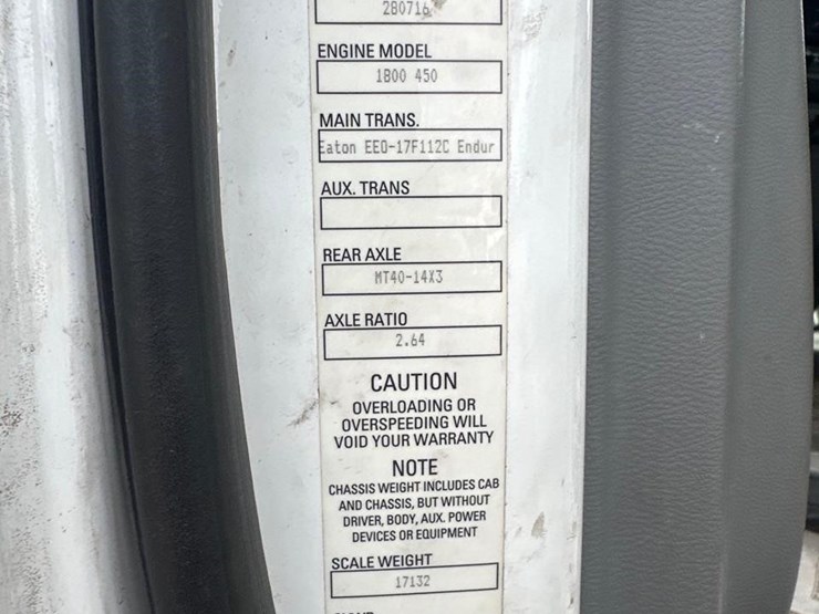 2019-kenworth-t680-image-16