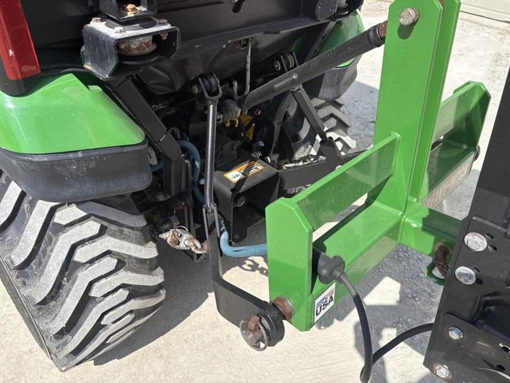 john-deere-1025-image-18