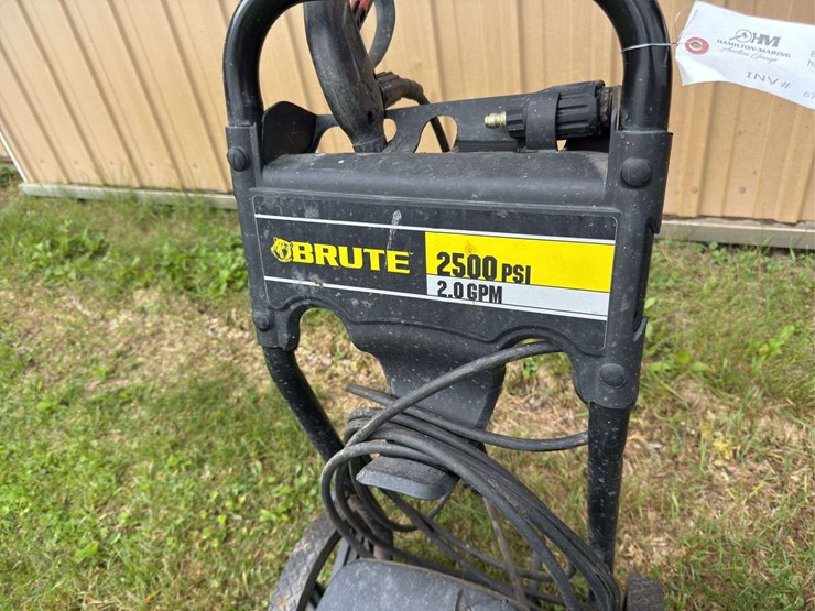 brute-2500-psi,-2gpm-gas-powered-pressure-washer,-honda-gcv-engine,-motor-i-image-4