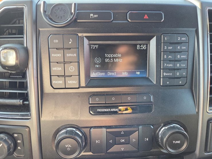 2017-ford-f150-image-43