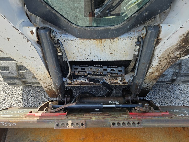 2018-bobcat-t770-image-5