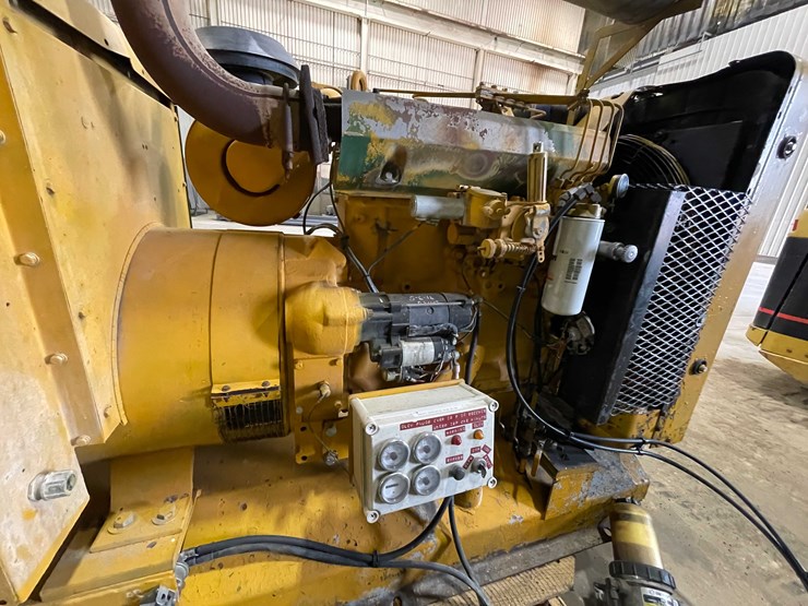 1988-caterpillar-3304-image-21