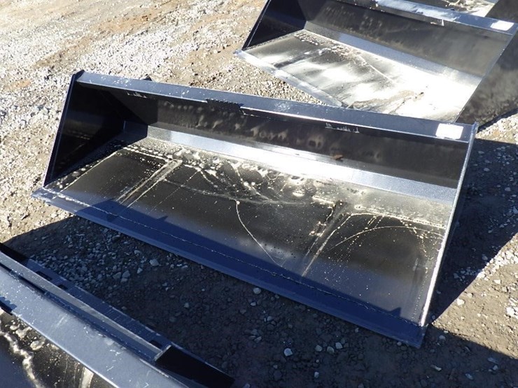 swict-skid-steer-bucket-84"-image-1