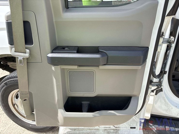 2018-ford-f150-image-25