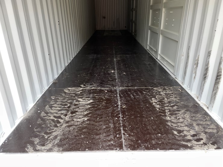 #301-•-40'-high-cube-multi-door-shipping-container-image-16