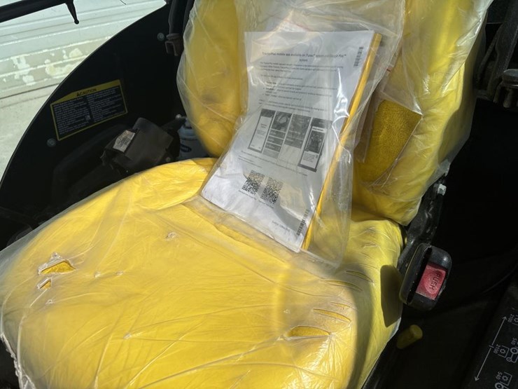 john-deere-1025-image-47