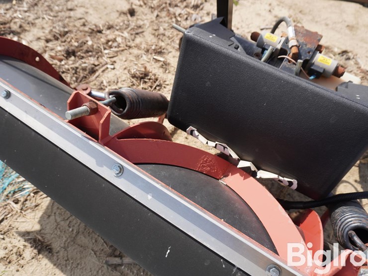 hiniker-7'-snow-plow-w/poly-moldboard-image-20