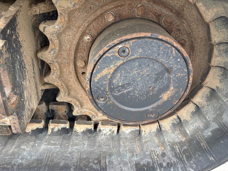2019-bobcat-e85-image-53